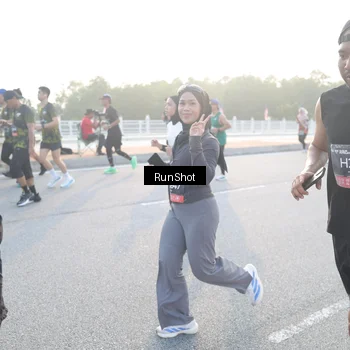Runner Photo 6832447
