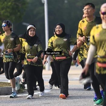Runner Photo 6832498