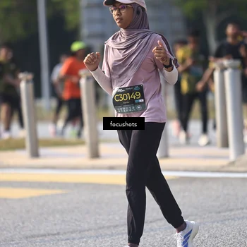 Runner Photo 6832514