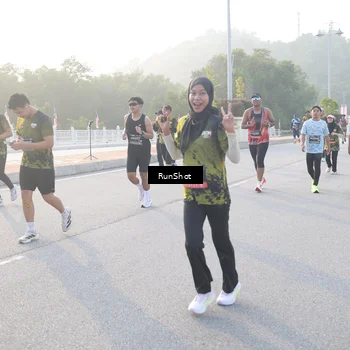 Runner Photo 6832766