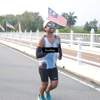 Runner Photo 6832800