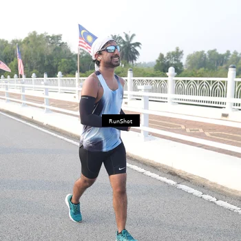 Runner Photo 6832805