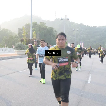 Runner Photo 6832816