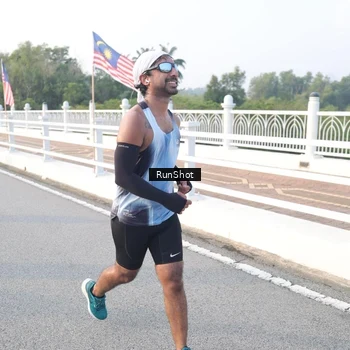 Runner Photo 6832826