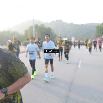 Runner Photo 6832843