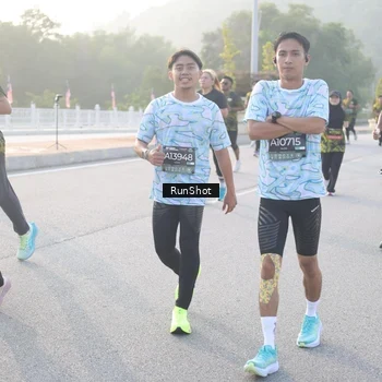 Runner Photo 6832876