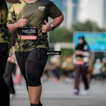 Runner Photo 6832894