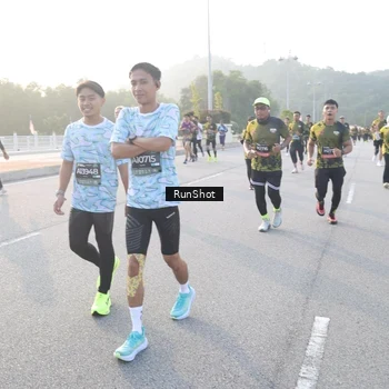 Runner Photo 6832900