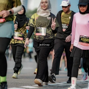 Runner Photo 6832916