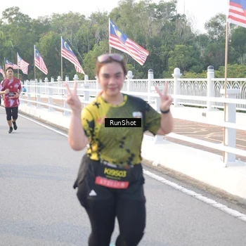 Runner Photo 6832921
