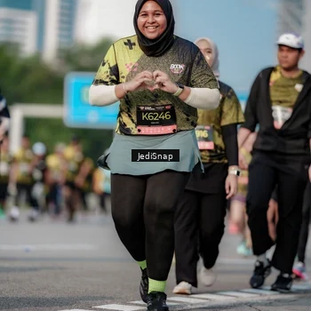 Runner Photo 6832929