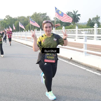 Runner Photo 6832955