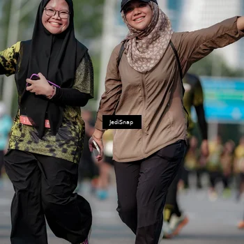 Runner Photo 6832965