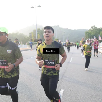 Runner Photo 6832969