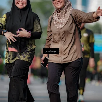 Runner Photo 6832970