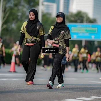 Runner Photo 6832985