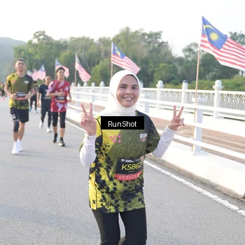 Runner Photo 6832992
