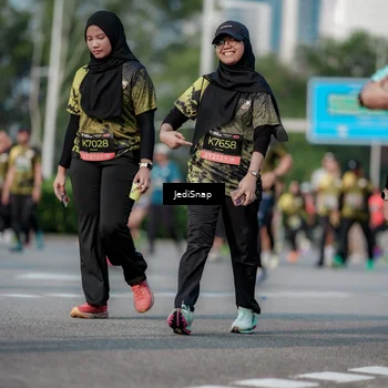 Runner Photo 6832993