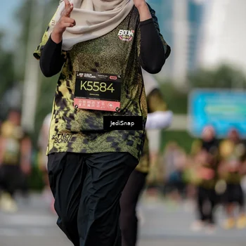 Runner Photo 6833024