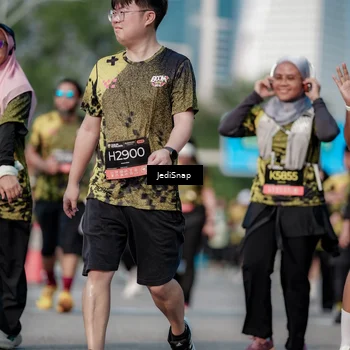 Runner Photo 6833037