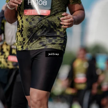 Runner Photo 6833067