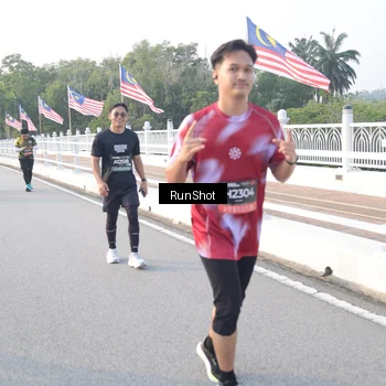 Runner Photo 6833068