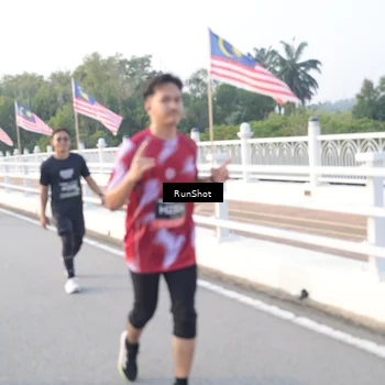 Runner Photo 6833081