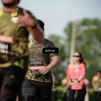 Runner Photo 6833086