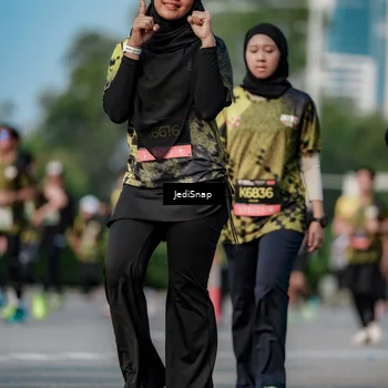 Runner Photo 6833093
