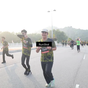 Runner Photo 6833095
