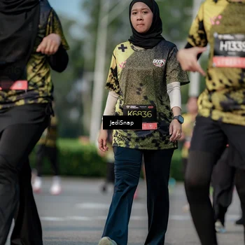 Runner Photo 6833097