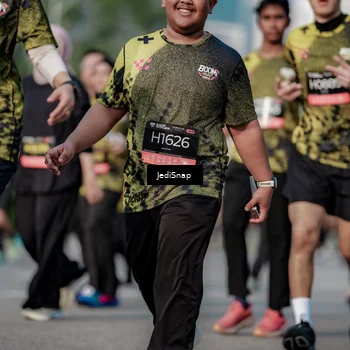 Runner Photo 6833103