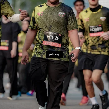 Runner Photo 6833109