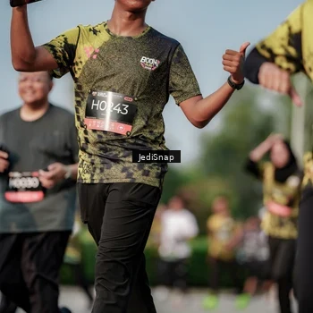 Runner Photo 6833126