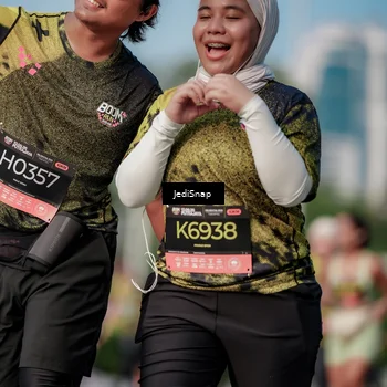 Runner Photo 6833153