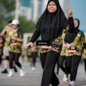 Runner Photo 6833179