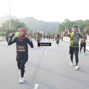 Runner Photo 6833183