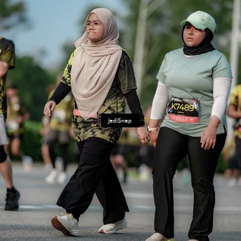 Runner Photo 6833196