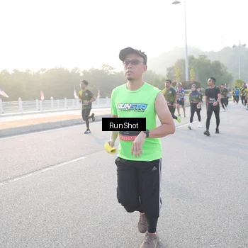 Runner Photo 6833227