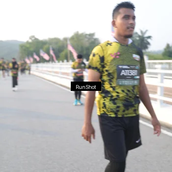 Runner Photo 6833236