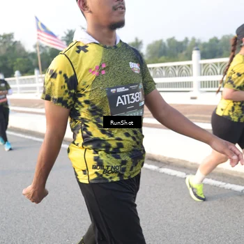 Runner Photo 6833248