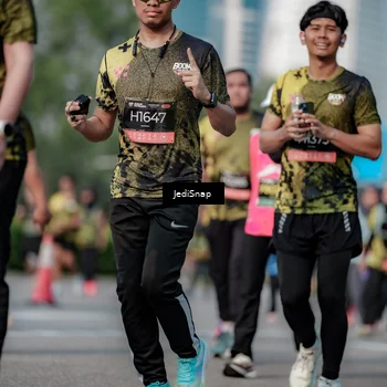 Runner Photo 6833249