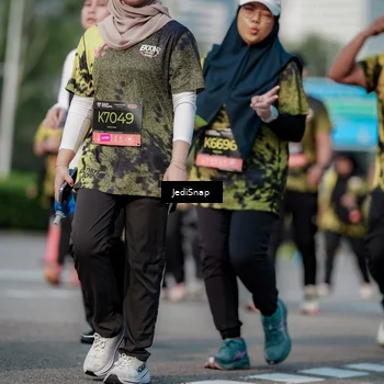 Runner Photo 6833277