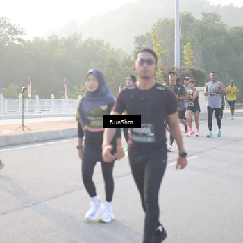 Runner Photo 6833285