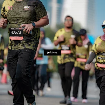 Runner Photo 6833296
