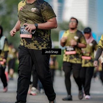 Runner Photo 6833299