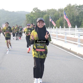 Runner Photo 6833306