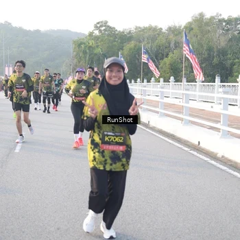 Runner Photo 6833308