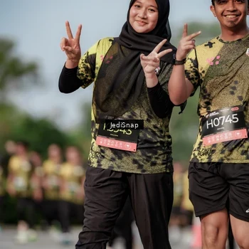 Runner Photo 6833313
