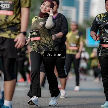 Runner Photo 6833328